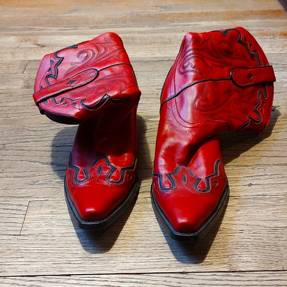 Woman's Coldwater Creek Comboy Boots - Picture 1 of 7